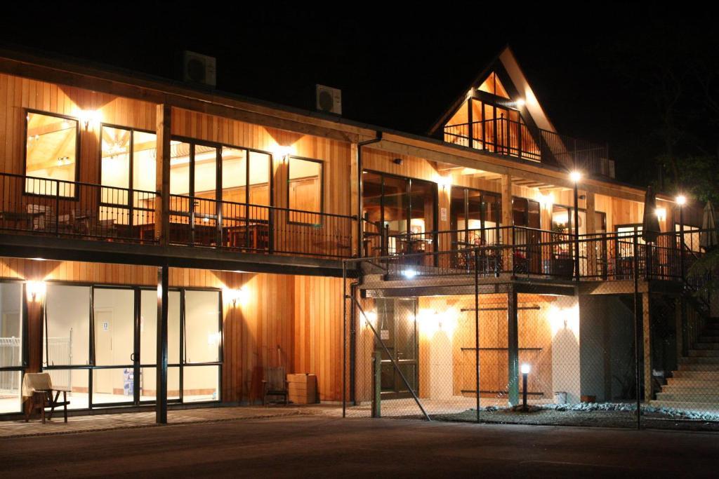 Oreti Village Resort ตูรางี ภายนอก รูปภาพ